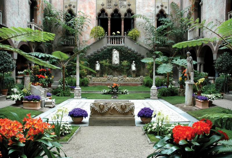 Patio interior del ISG Museum, Boston.